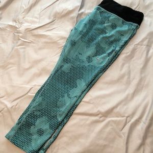 Nike Capri leggings
